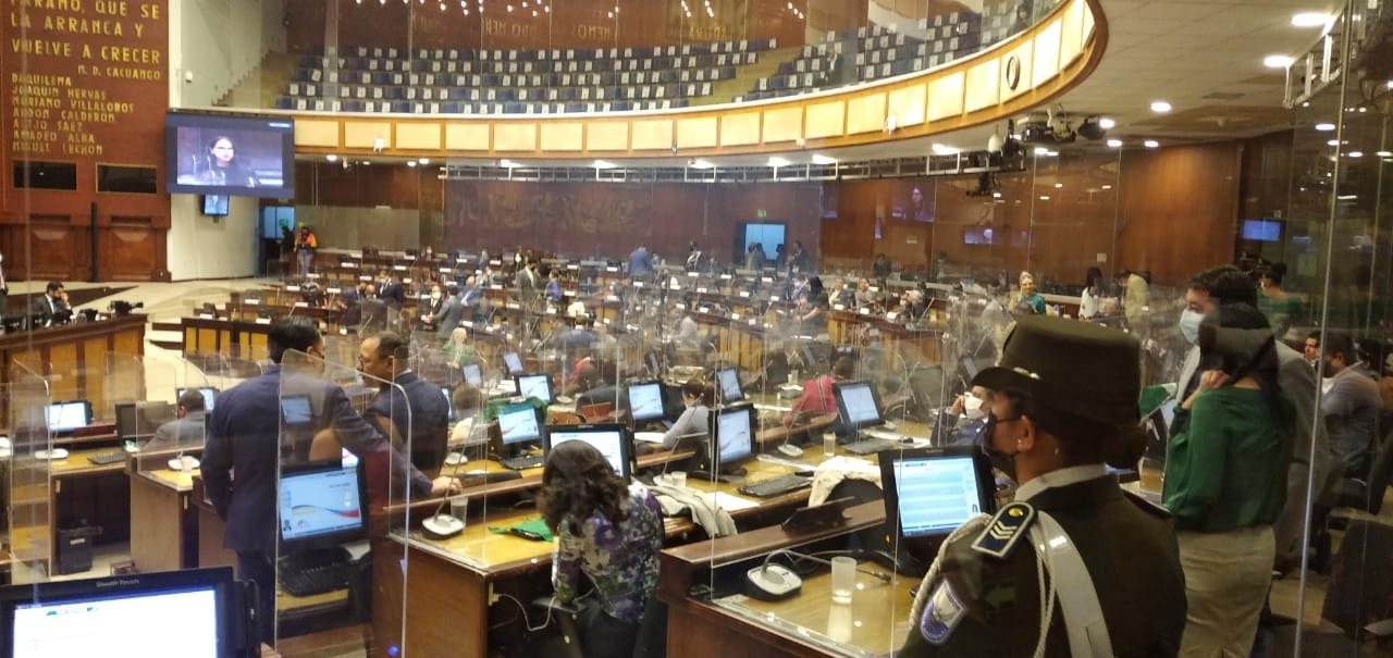 Sesión del Pleno de la Asamblea del pasado 17 de febrero donde se debatió sobre la Ley de aborto por violación. Foto: EL COMERCIO