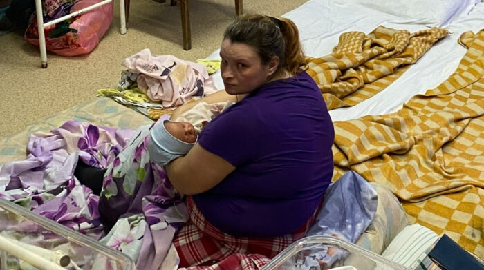 Durante la guerra entre Rusia y Ucrania, muchos bebés han nacido en refugios, sótanos de hospitales y maternidades. Foto: Cortesía