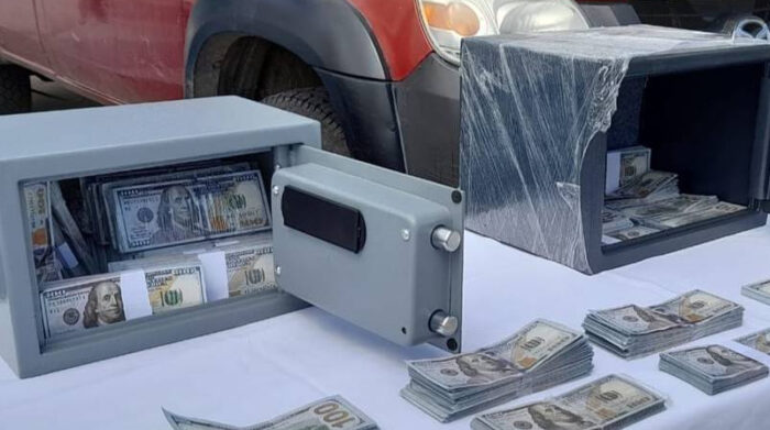 La Policía decomisó casi medio millón de dólares falsos en Carchi. Foto: Cortesía