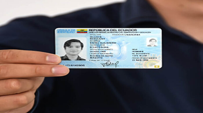 Las cédulas de identidad que ya hayan caducado o estén próximas a caducar tendrán validez hasta junio de 2022. Foto: Registro Civil.