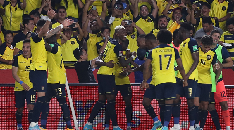 Festejo de la selección de Ecuador por el gol de Enner Valencia. Foto: EFE