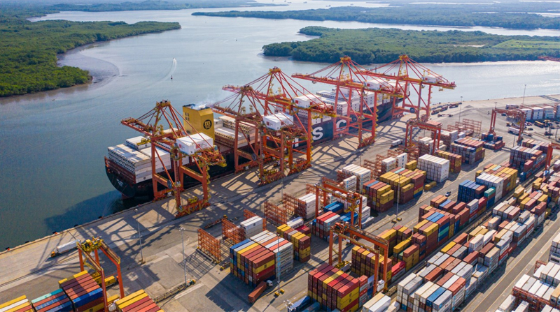 Desde el Puerto de Guayaquil se exportó el 46% de los productos ecuatorianos. Foto: Cortesía Contecon