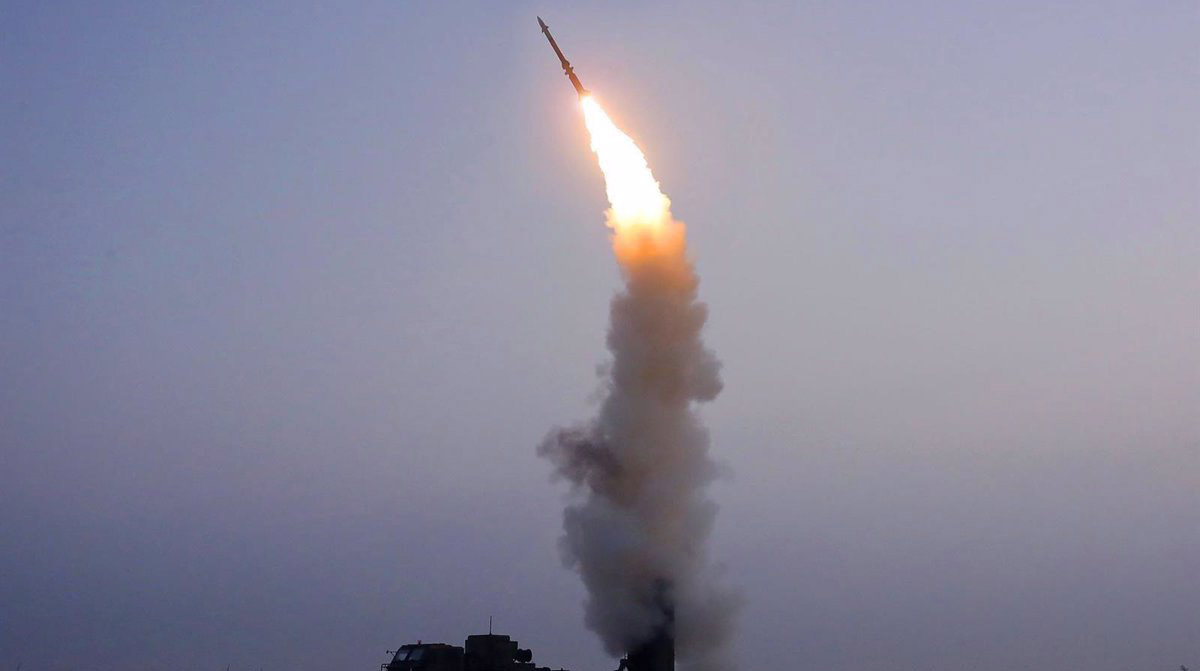 Imagen referencial de un misil lanzado por Corea del Norte. Foto: Europa Press.