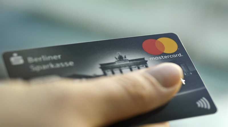 Las compañías estadounidenses de tarjetas y medios de pago Visa y Mastercard han decidido suspender todas sus operaciones en Rusia. Foto: Europa Press