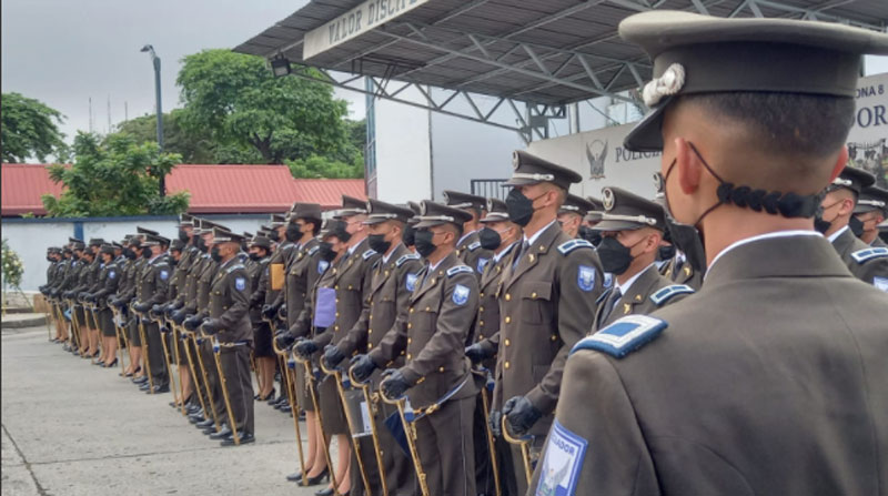 Los nuevos subtenientes reforzarán la operatividad en Guayaquil, Durán y Samborondón, que componen la Zona 8. Foto: Policía Nacional