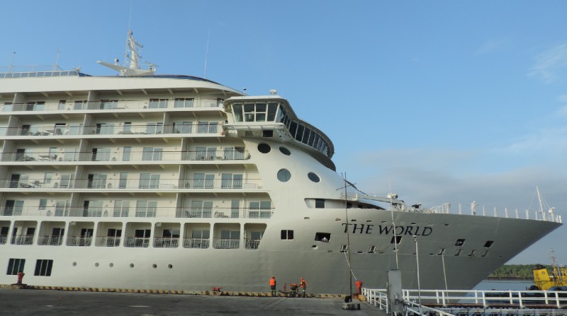 El crucero residencial 'The World' está viajando todo el año. Sus pasajeros eligen el recorrido. Foto: Ministerio de Turismo