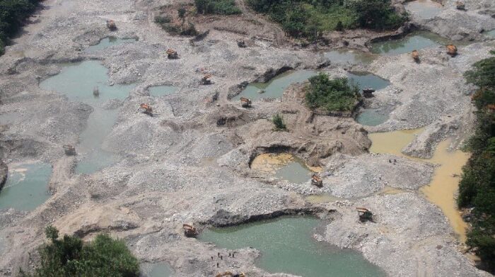 El río Jatun Yaku es el más afectado por la minería ilegal en Napo. Foto: Ministerio de Gobierno