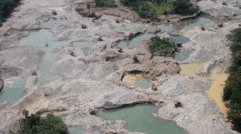 El río Jatun Yaku es el más afectado por la minería ilegal en Napo. Foto: Ministerio de Gobierno