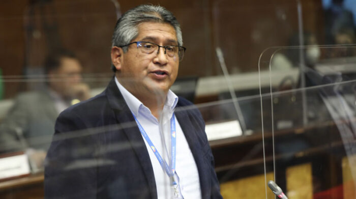 Pachakutik busca un nuevo coordinador, después de que el asambleísta Rafael Lucero fuera removido del cargo en el movimiento indígena. Foto: Flickr Asamblea Nacional