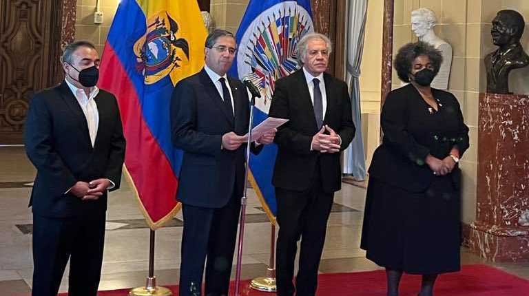 Mauricio Montalvo presentó sus cartas credenciales como el nuevo embajador de Ecuador ante la OEA. Foto: Twitter