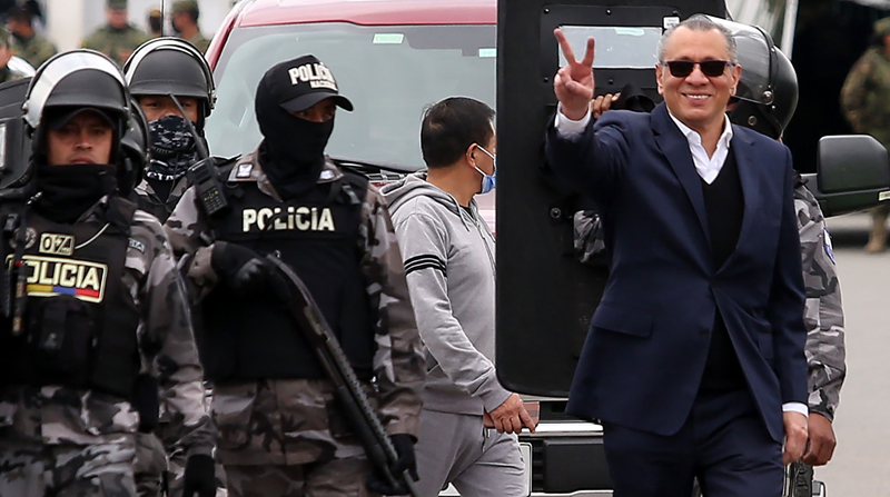 El exvicepresidente Jorge Glas fue excarcelado el domingo, gracias a un hábeas corpus. Él tiene medidas sustitutivas a la prisión. Diego Pallero / EL COMERCIO