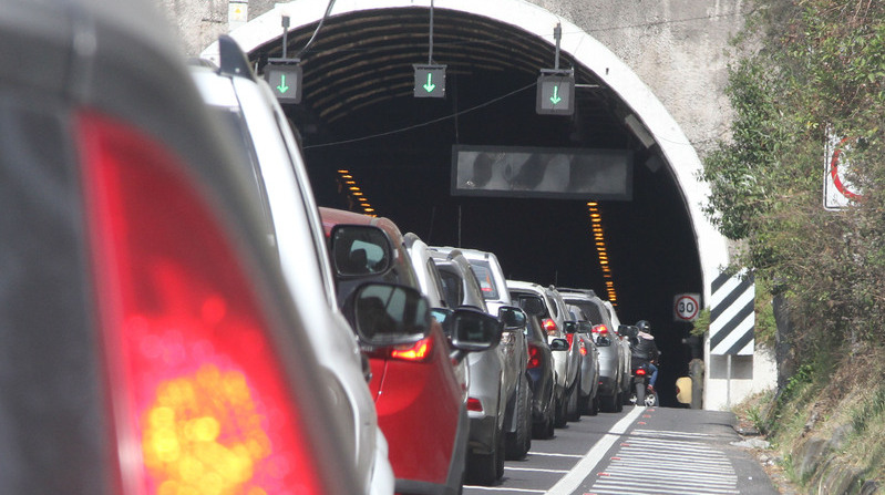 La Secretaría de Movilidad analizó que los contraflujos iban a ayudar a disminuir el tráfico en Quito. Foto: archivo/ El Comercio