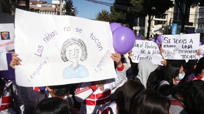 Estudiante violada en bus escolar en Quito irá a programa de víctimas. Foto: Diego Pallero / El Comercio