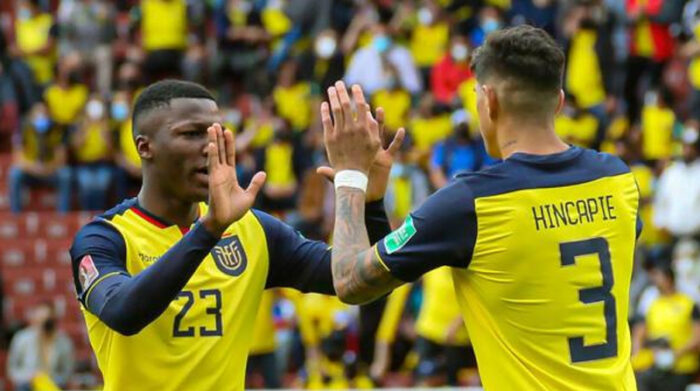 Moisés Caicedo y Piero Hincapié, dos jugadores claves en la selección de Ecuador. Foto: Instagram @latriecu
