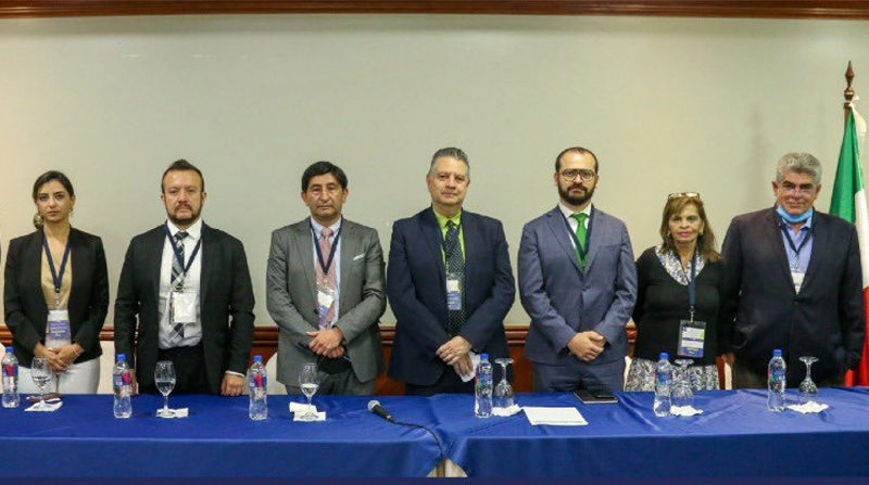 La delegación está liderada por los jefes negociadores de cada país y los coordinadores técnicos de las diferentes mesas. Foto: Twitter @Produccion_Ecu
