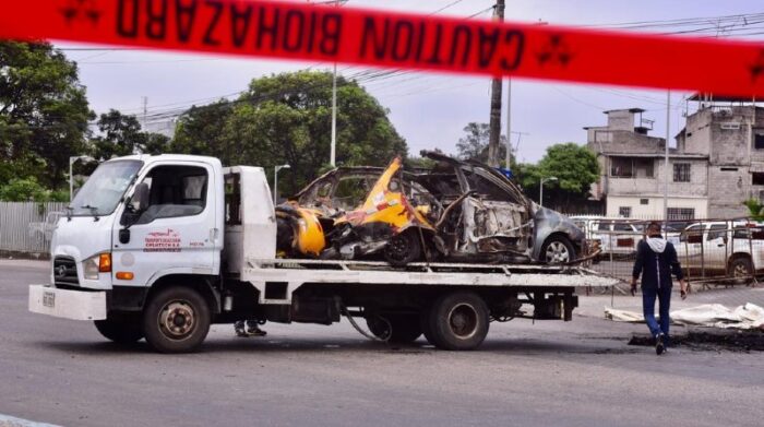 Se confirmó la detención de una persona por el atentado con carro bomba ocurrido en Guayaquil. Foto: EL COMERCIO