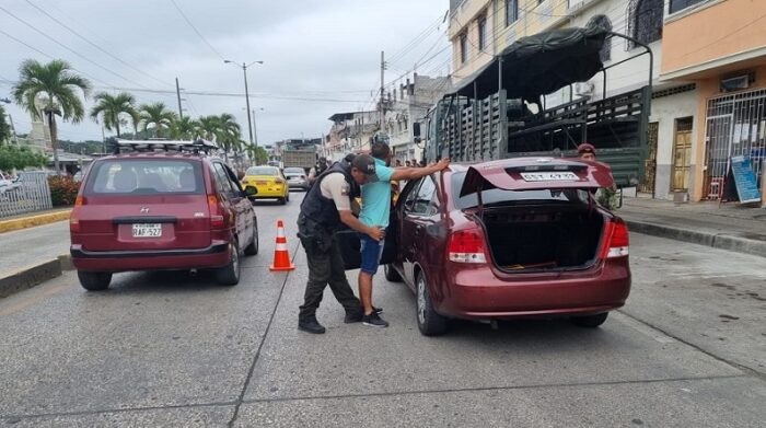 Autoridades de Guayaquil aseguran que las cifras de actos violentos se han reducido durante el estado de excepción. Foto: Cortesía Policía Nacional.