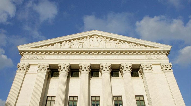 Vista de la sede del Tribunal Supremo de Estados Unidos en Washington, en una fotografía de archivo. Foto: EFE