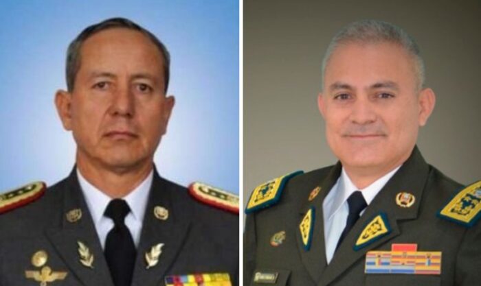 Nelson Proaño, nuevo jefe del Conjunto de las Fuerzas Armadas, y Fausto Salinas, nuevo comandante de la Policía Nacional. Foto: EL COMERCIO.