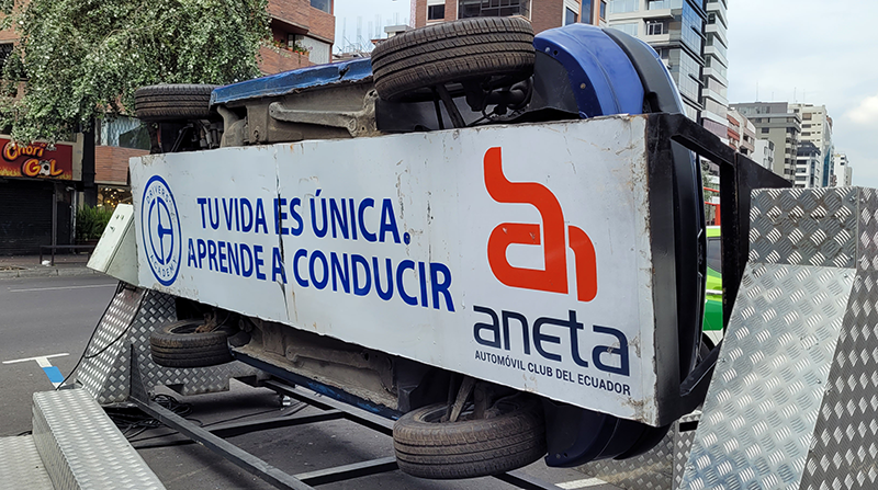Simulación de un siniestro por parte de Aneta y la AMT. Foto: Orlando Silva / EL COMERCIO