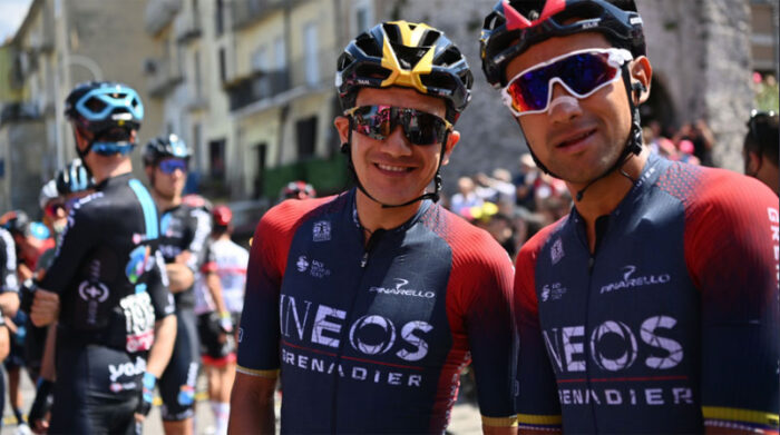 Richard Carapaz y Jhonatan Narváez corrieron por Ineos en el Giro de Italia 2022. Foto: Twitter @giroditalia