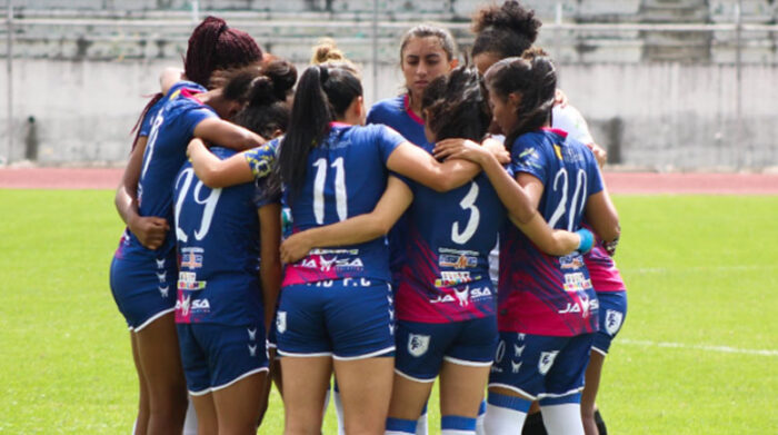 Jugadores del Quito FC, del fútbol femenino de Ecuador. Foto: Twitter @quitofc2