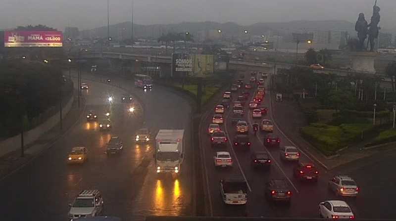 Llovizna provoca tránsito lento en varios puntos de Guayaquil. Foto: Cortesía ATM