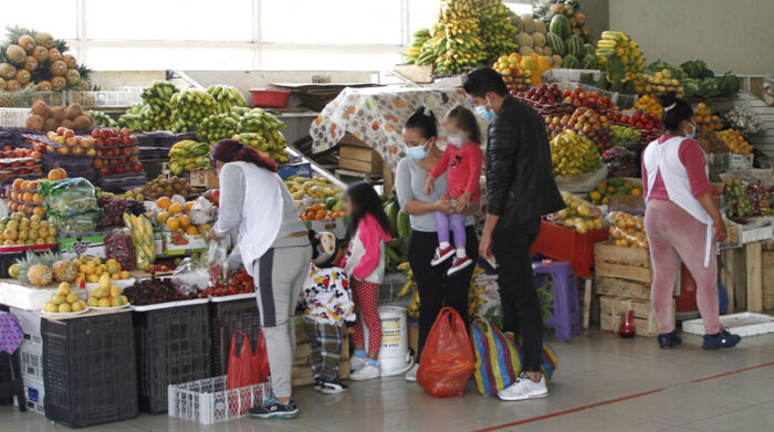 El INEC emitió el informe de la inflación mensual, en donde detalla los productos que más han subido de precio. Foto: Archivo/ EL COMERCIO