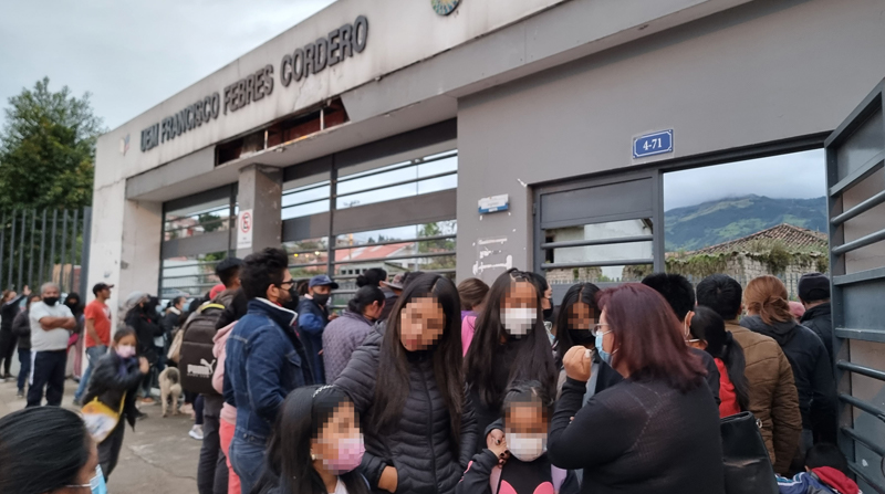 La Unidad Educativa del Milenio Febres Cordero, en Cuenca, es la que mayor número de estudiantes extranjeros acoge. Foto: Lineida Castillo / EL COMERCIO