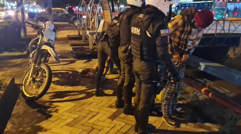 El Ministro del Interior habló de los vehículos que requiere la Policía para realizar el patrullaje en ciudades como Guayaquil. Foto: Twitter Policía Ecuador
