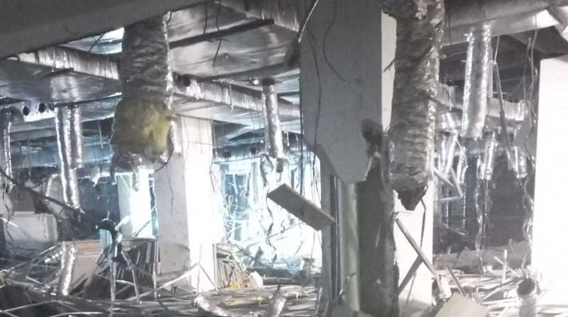 El techo de un gimnasio colapsó y dejó heridos y un muerto. Foto: Cortesía Policía Nacional