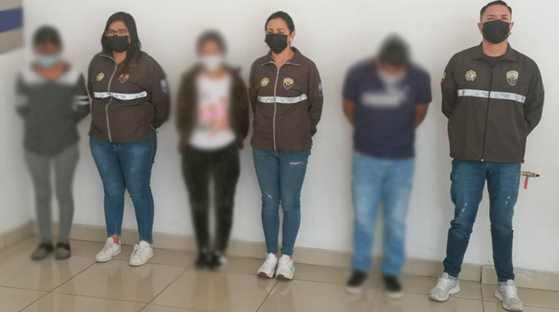 Tres sospechosos del robo a un cajero automático en Quito fueron detenidos. Foto: Policía Nacional