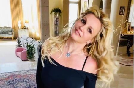 En septiembre de 2010, Spears fue acusada de acoso sexual y demandada por Fernando Flores, su exguardaespaldas. Foto: Instagram Britney Spears
