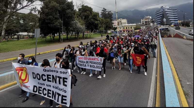 Cierre vial por nueva jornada de movilizaciones en Quito. Foto: Redes sociales