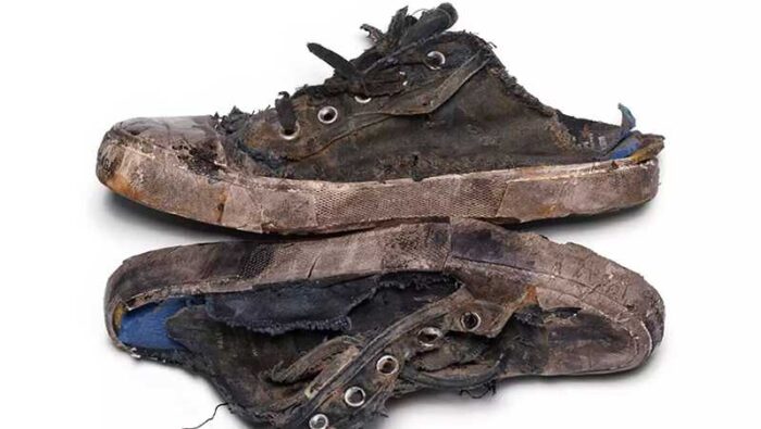Zapatillas rotas y desgastadas de Balenciaga generan - El Comercio
