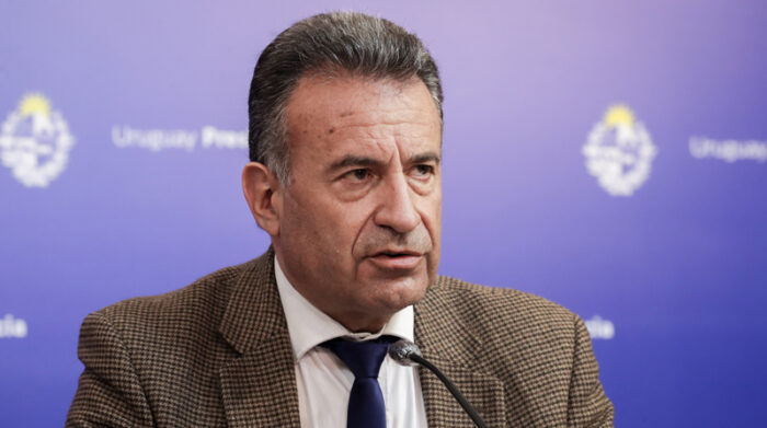Daniel Salinas, ministro de Salud de Uruguay. Foto: EFE