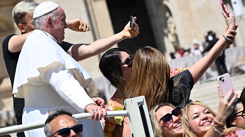 Imagen referencial. El papa Francisco en la audiencia general de los miércoles. foto: EFE.