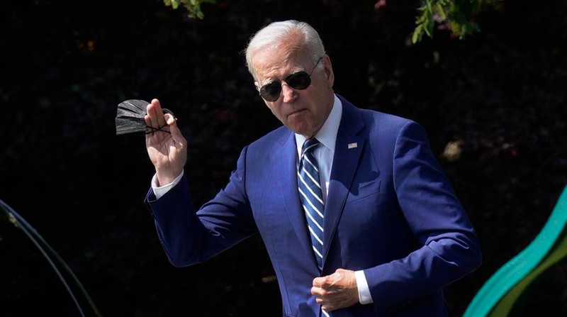 Joe Biden dijo que aún no ha tomado una decisión sobre si prohibirá el uso de la aplicación TikTok. Foto: archivo / EFE
