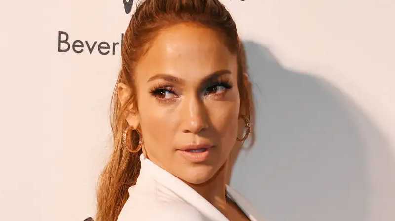 Jennifer Lopez nuevamente es protagonistas de los medios de comunicación, aparentemente tuvo una boda secreta. Foto: Internet
