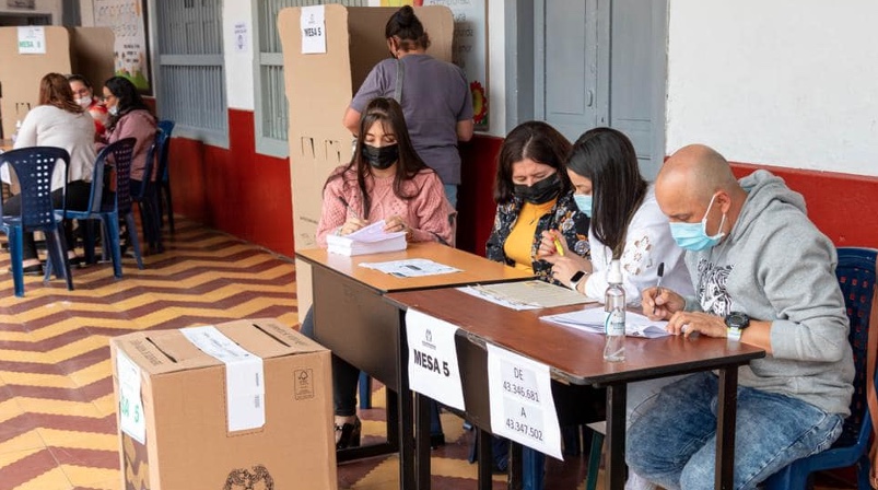 Este domingo 19 de junio de 2022, los colombianos se preparan para la segunda vuelta electoral a fin de elegir presidente. Foto: Facebook Registraduría Nacional del Estado Civil de Colombia