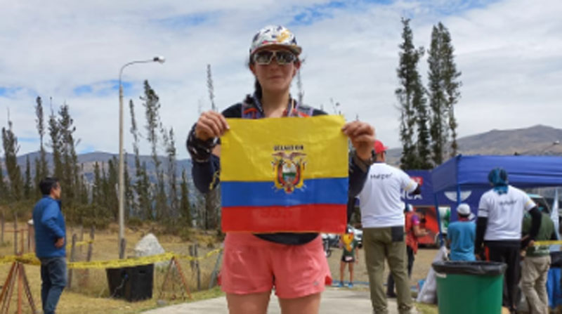 Fátima Serrano ganó un reto de 25 Km en Perú. Foto: cortesía