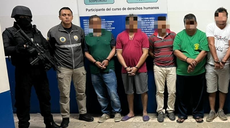 La Policía desarticuló a una organización delictiva, que coordinaba el envío de droga por puertos de Guayas y El Oro. Foto: Cortesía-Policía.