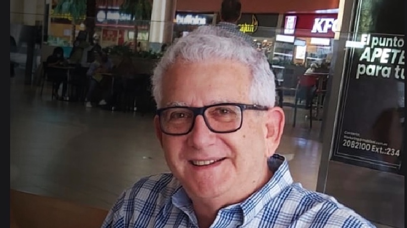 Omar Maluk Salem es un docente jubilado de la ESPOL y muy activos en las redes sociales. Foto: EL COMERCIO