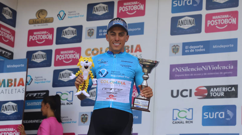 Óscar Quiroz, del equipo Colombia Tierra de Atletas, es líder de la Vuelta a Colombia. Foto: Twitter @Vueltacolombia1
