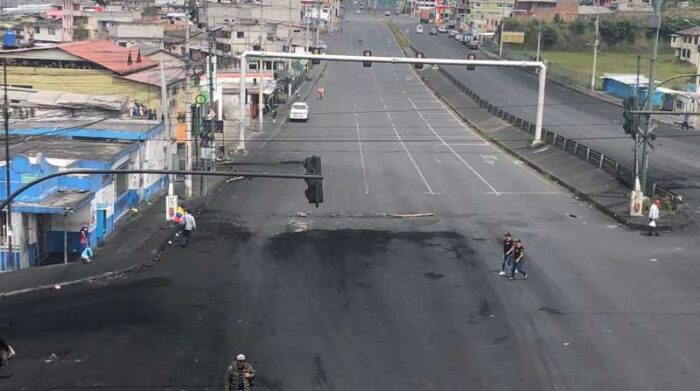 En Tambillo está habilitado el tránsito vehicular. Foto: EL COMERCIO