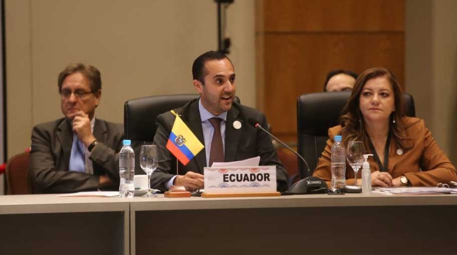 Ecuador, a través del canciller Juan Carlos Holguín, hizo un llamado a los Estados del Mercosur para crear una estrategia contra el crimen organizado transnacional. Foto: Twitter de Cancillería de Ecuador