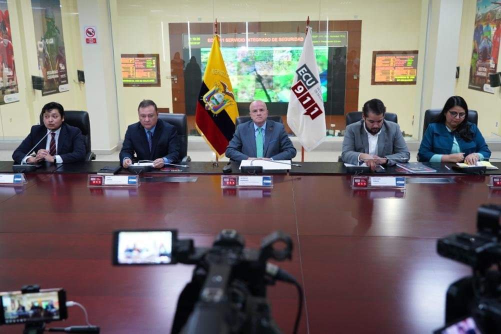 El vicepresidente Alfredo Borrero encabezó la reunión del COE Nacional este 7 de julio del 2022. Foto: Ministerio de Salud