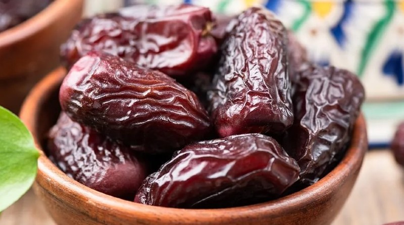 Los dátiles son frutos considerados como un alimento básico en los países del norte de África y el Medio Oriente. Foto: Internet