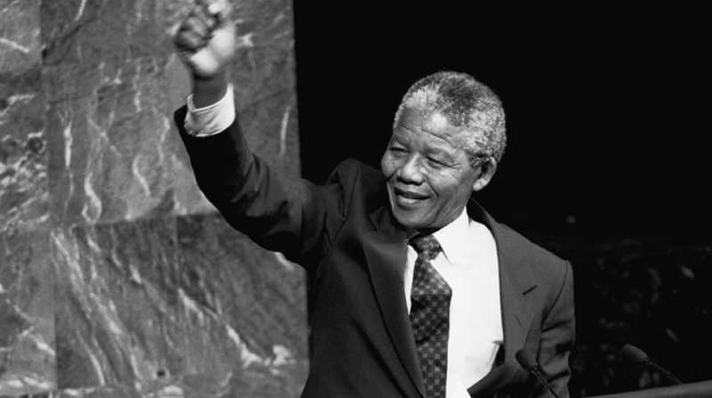 Nelson Mandela fue el primer presidente negro de Sudáfrica (1994-1999) y es recordado por instaurar la democracia en Sudáfrica. Foto: ONU