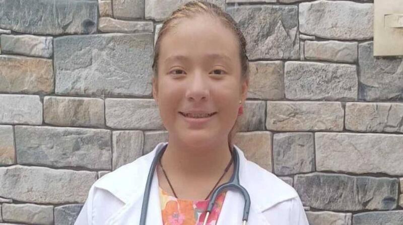Michelle Arellano, iniciará en el mes de agosto la carrera de medicina. Foto: Faebook de Karina Guillén Cruz